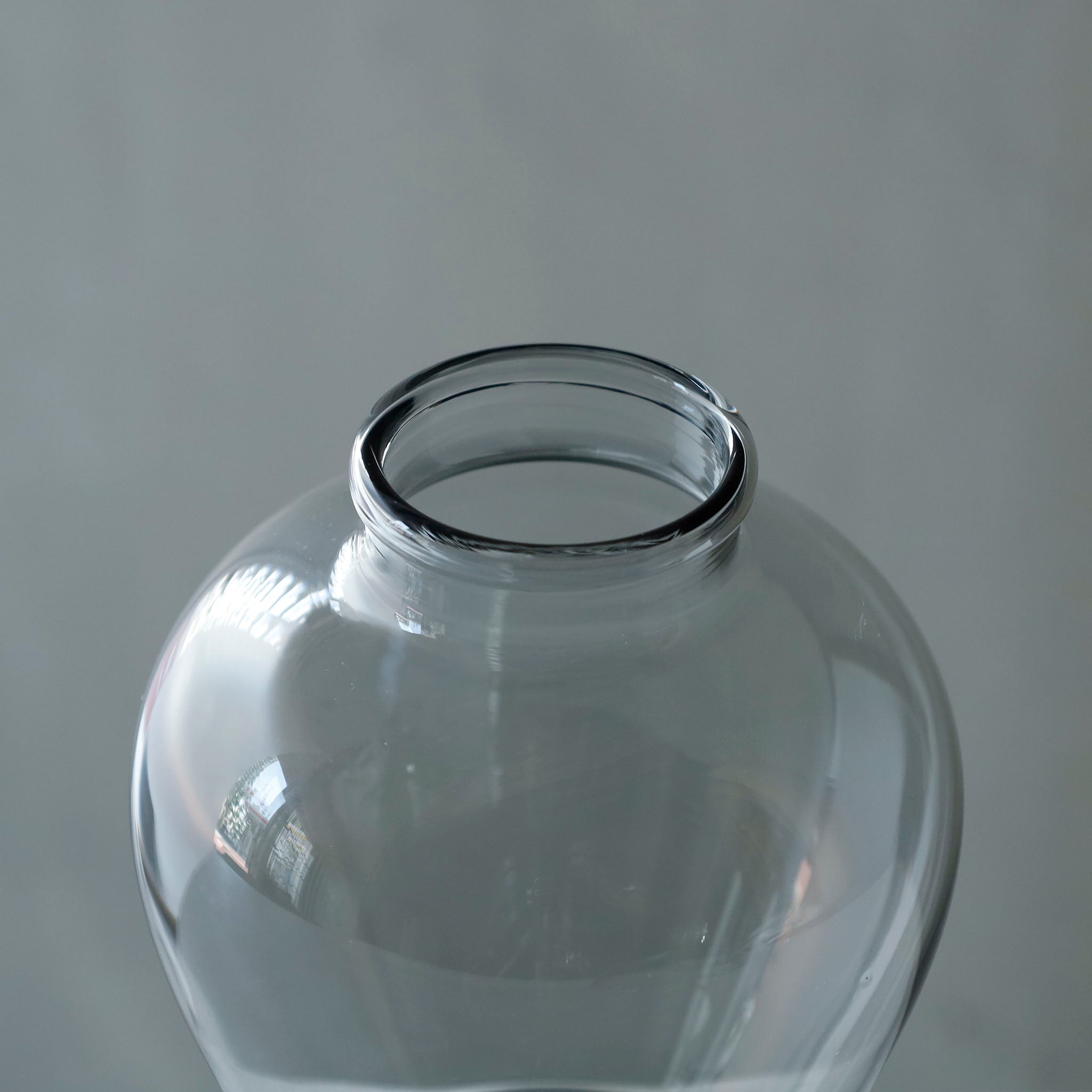 ●26-TE-118 蓋物 GRAY C