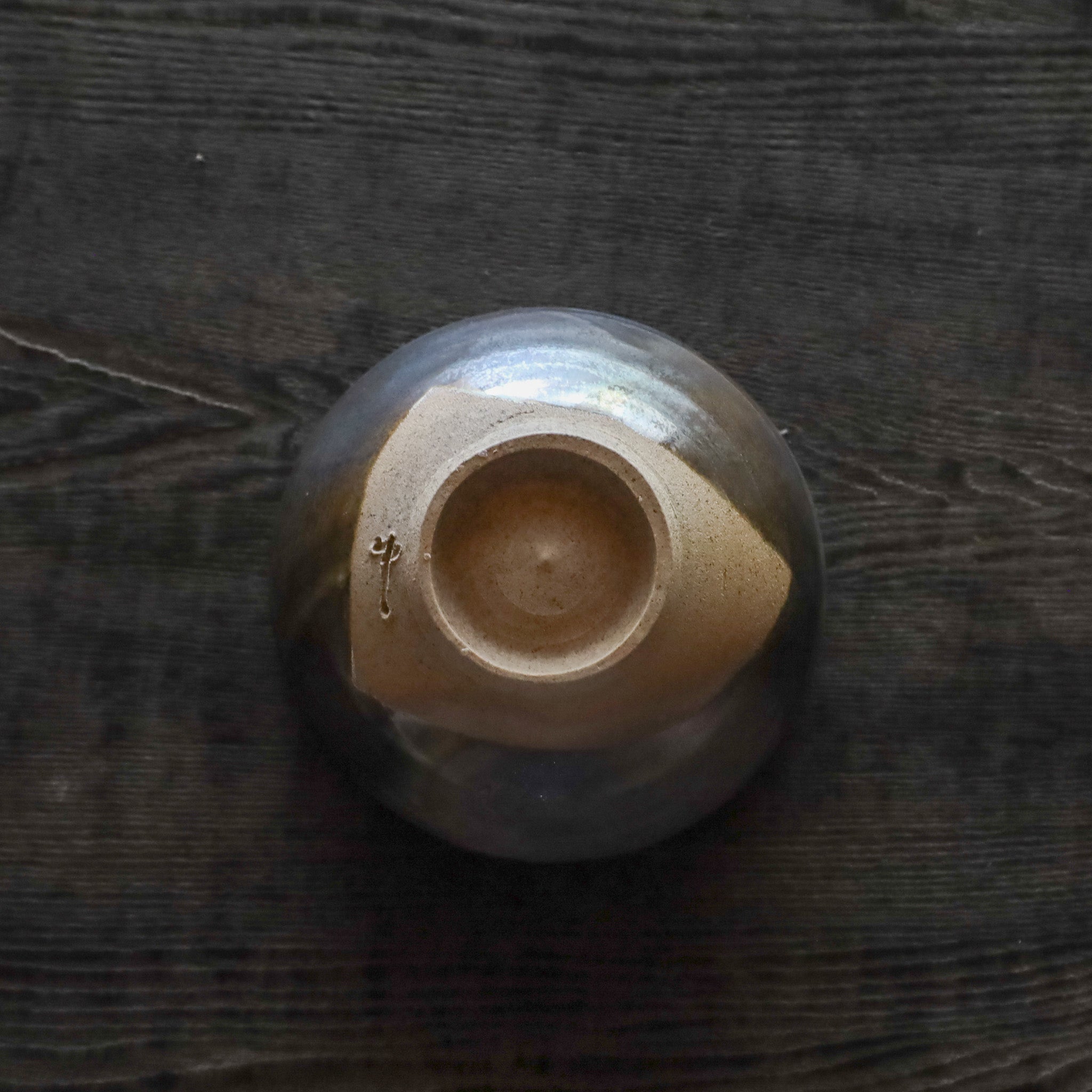 ●26-TY-22 Black Karatsu teabowl