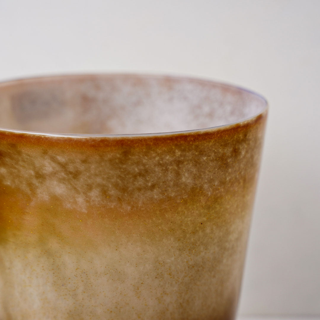 1.9m vase br A