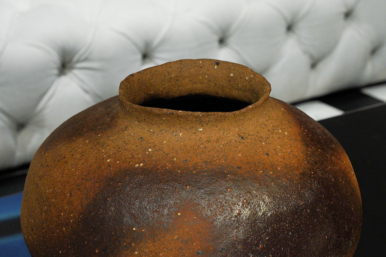 Masayuki Miyagi Vase 22F, Unglazed