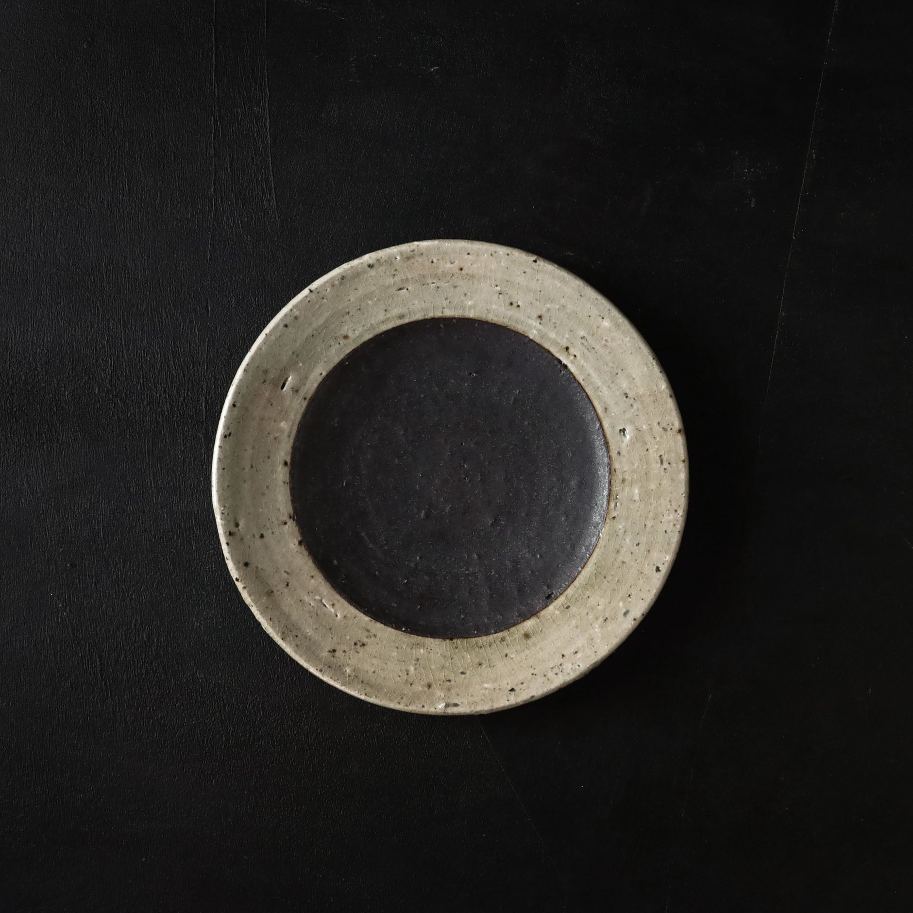 26-OM-10 6-sun Rim Flat Plate – Two-Tone