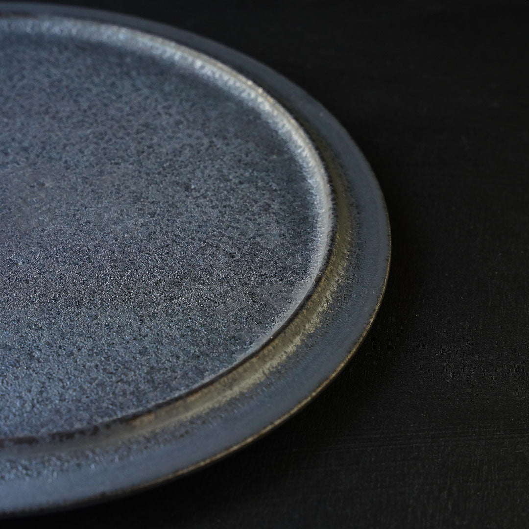 船串篤司 plate  黒