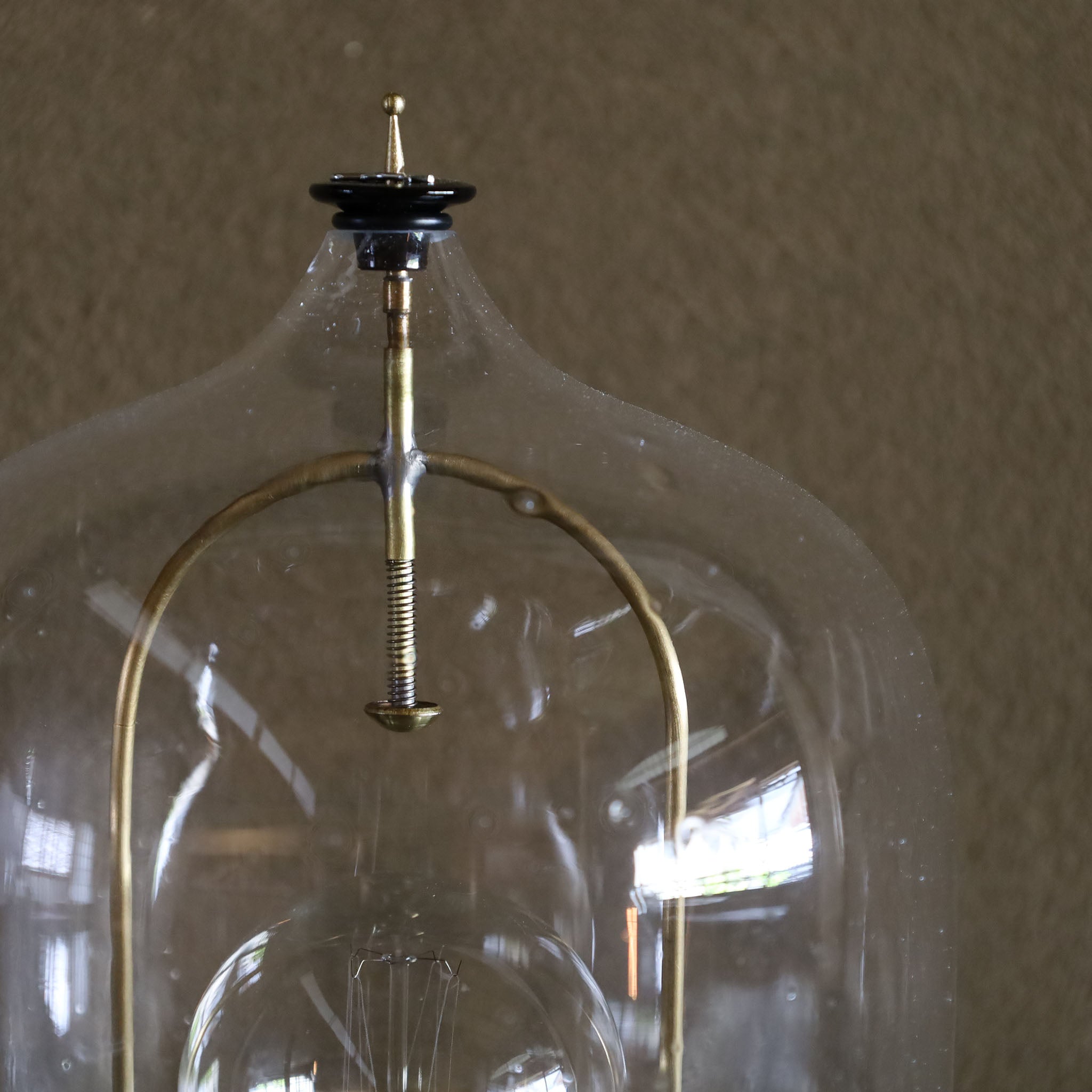 ●26-TT-ot26 GEISSLER Table Lamp205