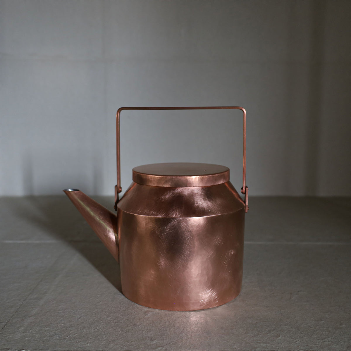 ●26-RN-8 薬缶（ミルク缶型1,500ml)