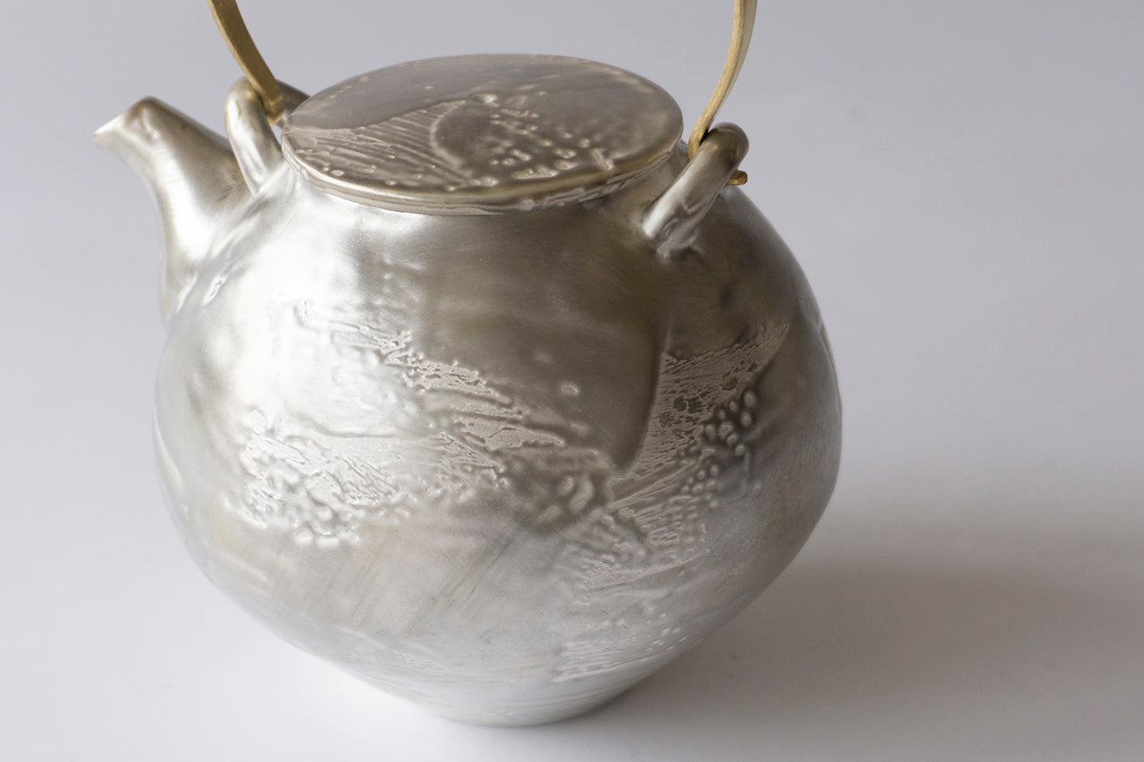 Riso Teapot (Honginsai-Tataki)