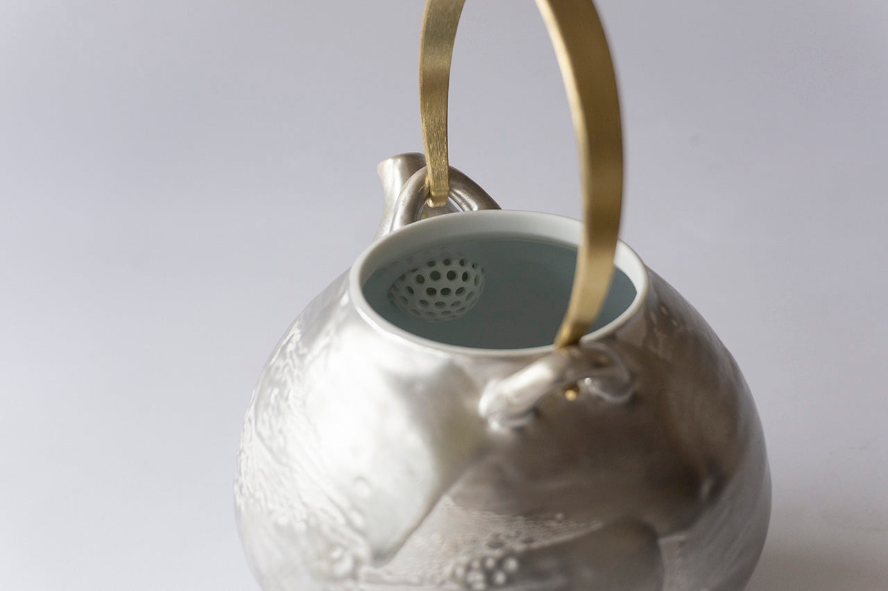 Riso Teapot (Honginsai-Tataki)